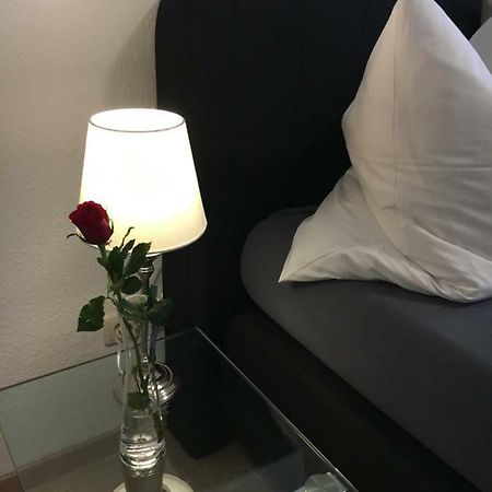 Ferienwohnung In Erfurt Mit Kleinem Balkon, 2 Schlafzimmer Exterior foto